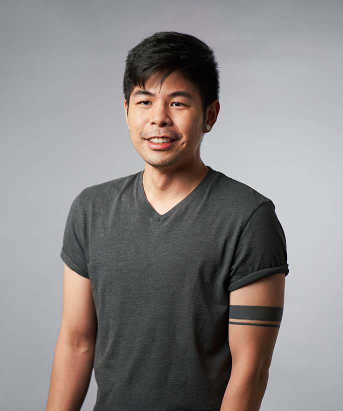 Headshot of Eric
