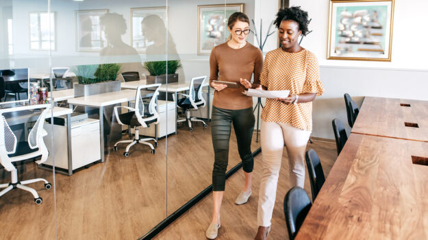 DIM blog - How to choose the right branding agency: starting a branding project